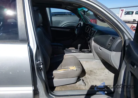 2005 Toyota 4Runner Sr5 V6 из США, поврежденный, VIN JTEZU14R050046232